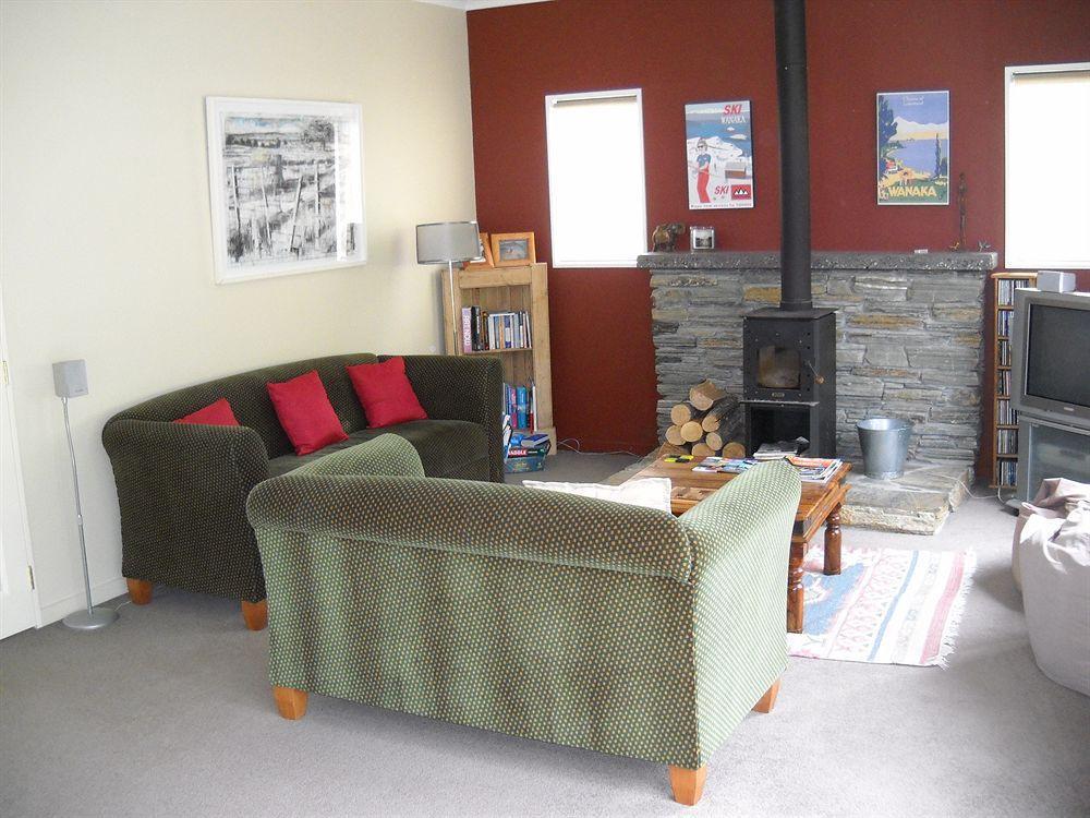 Criffel Peak View Bed And Breakfast ワナカ エクステリア 写真