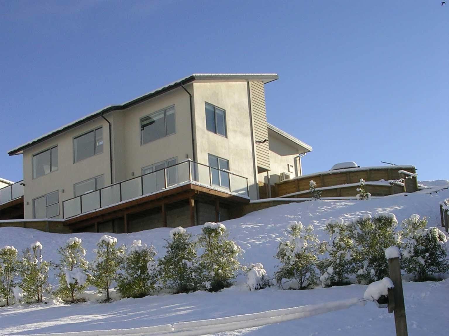 Criffel Peak View Bed And Breakfast ワナカ エクステリア 写真